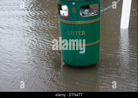 Datchet Überschwemmungen grün bin Stockfoto