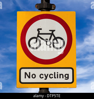 Nahaufnahme, ein No-Radfahren-Zeichen Stockfoto