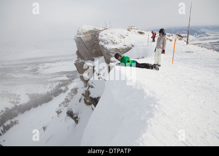 Skifahrer blickte Corbet Couloir, eine doppelte schwarze Diamant-Skirun in Jackson Hole, WY Stockfoto