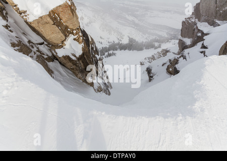 Blick nach unten die Corbet Couloir, Skiresort von Jackson Hole, Wyoming Stockfoto