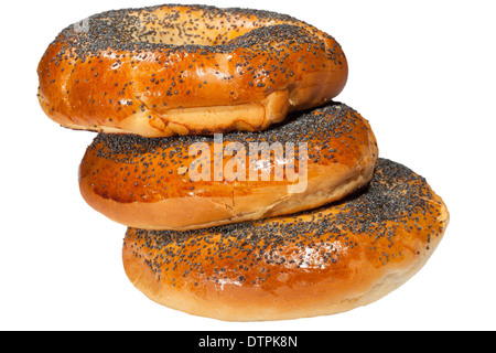 Bagels mit Mohn isoliert auf weißem Hintergrund Stockfoto