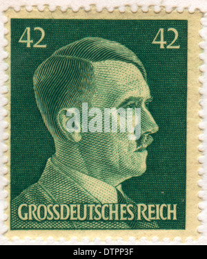 Deutschen Briefmarke aus dem NS-Regime, die das Bild von Adolf Hitler Stockfoto