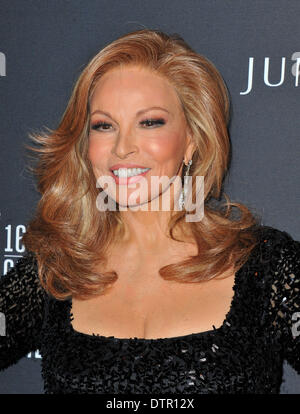 Los Angeles, Kalifornien, USA. 22. Februar 2014. Raquel Welch Teilnahme an der 16. Costume Designers Guild Awards statt im Beverly Hilton Hotel in Beverly Hills, Kalifornien am 22. Februar 2014. 2014-Credit: D. Long/Globe Photos/ZUMAPRESS.com/Alamy Live-Nachrichten Stockfoto