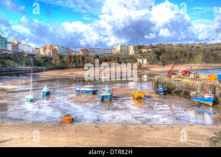 Tenby Pembrokeshire Wales Walisisch Altstadt auf Westseite der Carmarthen Bay wie Gemälde in HDR Stockfoto