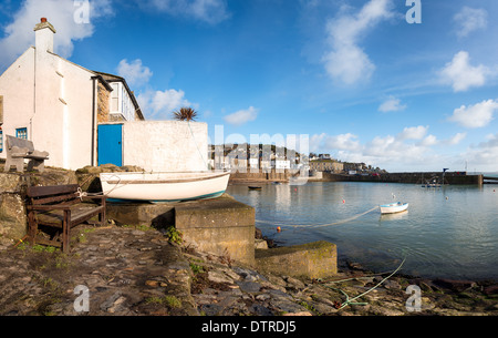 Der Hafen von Mousehole in der Nähe von Penzance in Cornwall Stockfoto