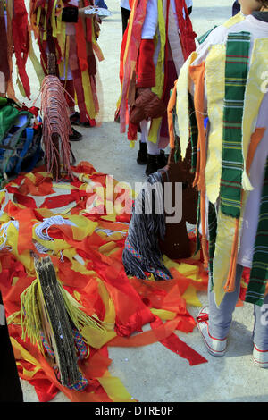 Montpellier, Frankreich, 22. Februar 2014. Occitan Karneval von Schulen Calandretas Montpellier organisiert. Durch die Straßen und das Urteil des Herrn Carnival vorgeführt. Bildnachweis: Digitalman/Alamy Live-Nachrichten Stockfoto