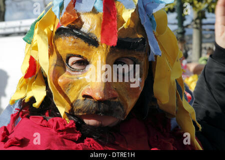 Montpellier, Frankreich, 22. Februar 2014. Occitan Karneval von Schulen Calandretas Montpellier organisiert. Durch die Straßen und das Urteil des Herrn Carnival vorgeführt. Bildnachweis: Digitalman/Alamy Live-Nachrichten Stockfoto