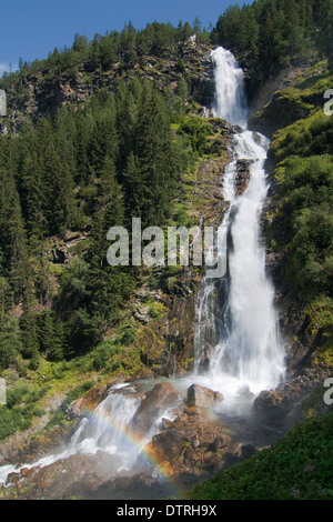 Stuibenfall, dem höchsten Wasserfall in Tirol, Österreich. Stockfoto