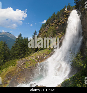 Wasserfall der Stuibenfall in Umhausen, Tirol, Österreich. Stockfoto