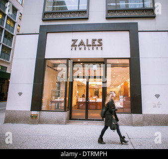 Speichern einer Zales Juweliere auf der Fifth Avenue in New York Stockfoto