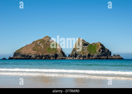 Möwe Felsen im Holywell Bay in Cornwall, UK Stockfoto