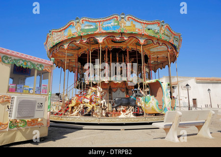 Karussell, Les Saintes-Maries-de-la-Mer, Camargue, Bouches-du-Rhône, Provence-Alpes-Cote d ' Azur, Südfrankreich Stockfoto