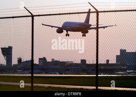 Flugreisen Sie in Philadelphia International Airport in Philadelphia, Pennsylvania. Stockfoto