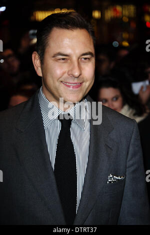 London, UK. 23. Februar 2014: David Walliams kommt bei den WhatsOnStage Awards 2014 im Prince Of Wales Theatre in London statt. Siehe Foto Li Hauptstadt/Alamy Live News Stockfoto