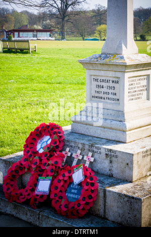 WWI Memorial Kreuz, weißer Waltham, Berkshire, England, GB, UK. Stockfoto