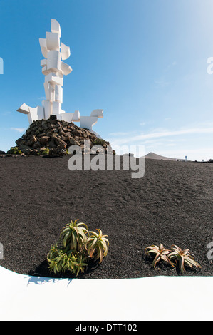 Spanien, Kanarische Inseln, Lanzarote: Monumento ein la Fecundidad (Denkmal für Fruchtbarkeit) von César Manrique Stockfoto