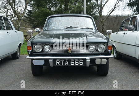 Classic Serie 1 Rover P6 2000TC mit lustigen Nummernschild RTA 666 (Verkehrsunfall und die Zahl des Tieres) Stockfoto