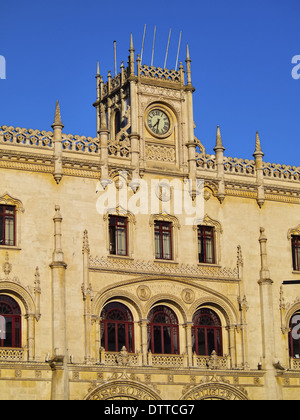 Blick auf den Rossio-Bahnhof in Lissabon, Portugal Stockfoto