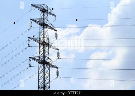 Detail des Strommastes gegen (Detail) Stockfoto