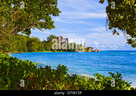 Tropenstrand Source d ' Argent in Seychellen Stockfoto