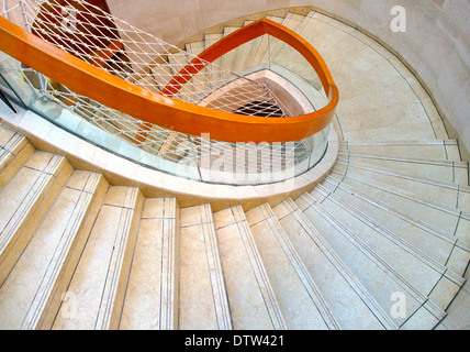 Moderne Wendeltreppe in Südtaiwan Stockfoto