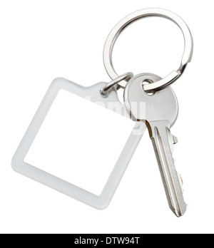 ein Haustürschlüssel und quadratischen Schlüsselbund auf Ring isoliert auf weißem Hintergrund Stockfoto