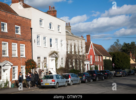 Historische Gebäude in der Hauptstraße von Dedham, Essex, England Stockfoto