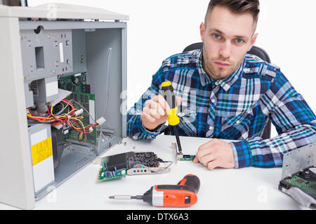 Computer-Ingenieur Reparatur cpu Stockfoto