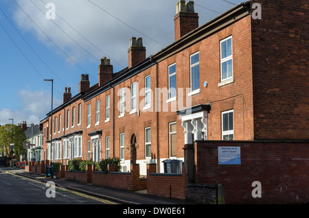 Viktorianische Häuser in rotem Backstein, Kensington, London, England
