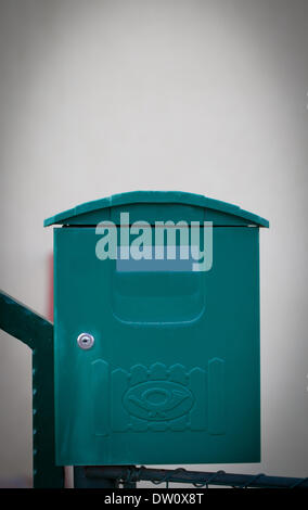 Cloes bis eines Postfachs auf der Straße Stockfoto