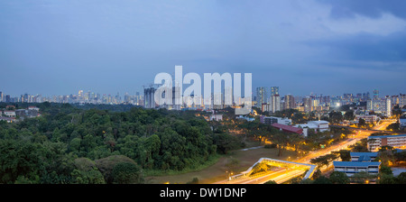 Singapur CBD Central Business District Stadtbild am frühen Morgen blaue Stunde Stockfoto