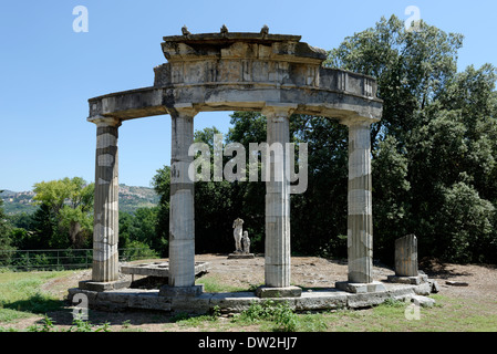 Der Tempel für Venus Knidos mit Replik Aphrodite-Tempel Statue in Villa Adriana Tivoli Italien wurde auf Griechisch modelliert. Stockfoto