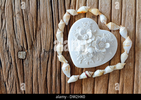 Form der Herd mit Muscheln und Ornament Stockfoto