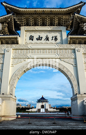 Nationale Chiang Kai-Shek Memorial Hall und Nordtor, Taipei, Taiwan Stockfoto