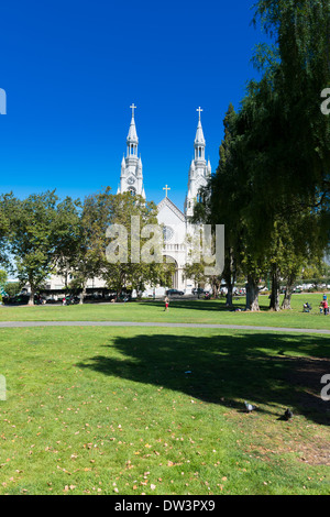 Kathedrale der Heiligen Peter und Paul, San Francisco, Kalifornien Stockfoto