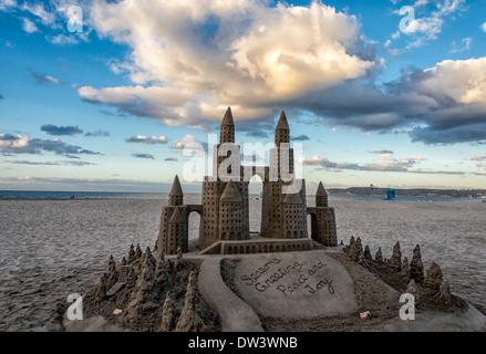 Coronado Central Beach. Sandburg am Strand gebaut. Coronado, Kalifornien, USA. Stockfoto