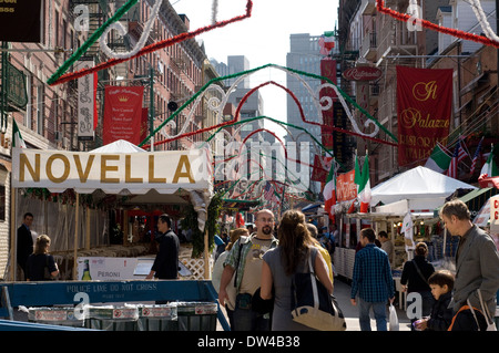 San Gennaro Festival Mulberry Street wenig Italien New York City. Fest des San Gennaro in Little Italy. Das Festival beginnt Stockfoto