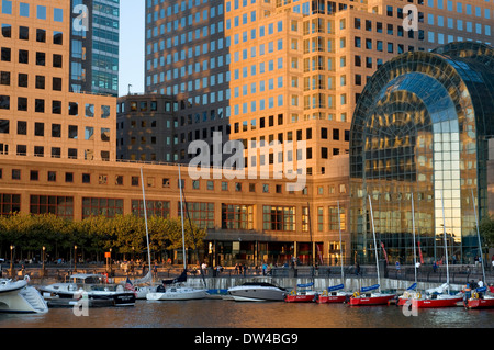 World Financial Center Bürogebäude im financial District von Manhattan. Westlich der Stadt, unter denen die Welt war Stockfoto