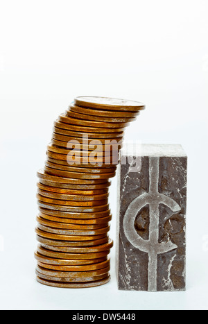 Stapel von Münzen mit Prozent-Zeichen Stockfoto