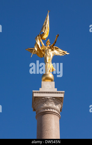 Goldene Statue auf World War I Memorial in Washington DC - USA Stockfoto