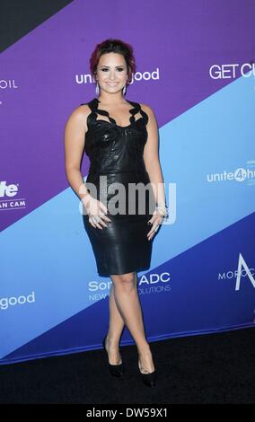 Los Angeles, CA, USA. 27. Februar 2014. Los Angeles, CA, USA. 27. Februar 2014. Demi Lovato im Ankunftsbereich für Unite4:humanity feiern gut, Giving und Größe weltweit, Sony Bilder Studios, Los Angeles, CA 27. Februar 2014. Bildnachweis: Elizabeth Goodenough/Everett Collection/Alamy Live-Nachrichten Stockfoto