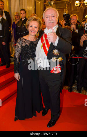Wien, Österreich. 28. Februar 2014. Michael HÄUPL, Barbara HÖRNLEIN Wiener Opernball 2014 der gesellschaftliche Höhepunkt der Ballsaison in Wien in der Wiener Staatsoper auf Donnerstag, 27. Februar 2014 in Wien - Österreich-Credit: Dpa picture-Alliance/Alamy Live News Stockfoto