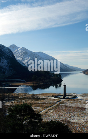 Das Glenfinnan Monument und Loch Shiel, Glenfinnan, Lochaber Stockfoto