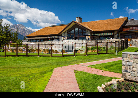 Fairmont Jasper Park Lodge in Jasper Nationalpark, Alberta, Kanada. Stockfoto