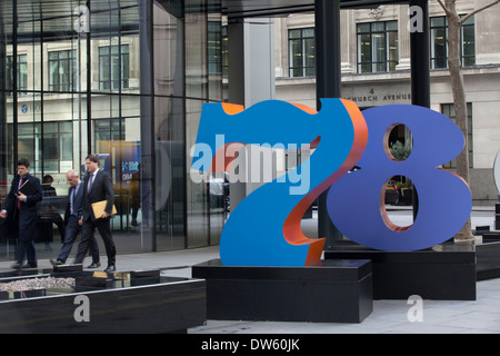 "One Through Zero (die zehn Zahlen)" vom amerikanischen pop-Künstler Robert Indiana (b. 1928), in Lime Street, City of London, UK. Stockfoto