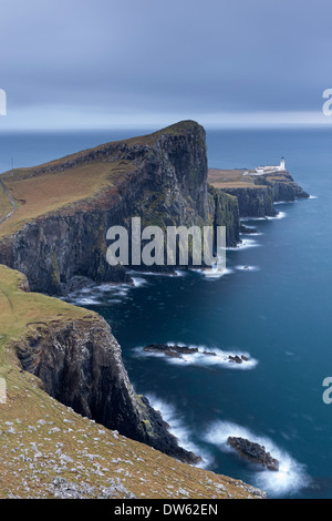 Landschaftlich Point Lighthouse, der westlichste Punkt auf der Isle Of Skye, Schottland. Winter (November) 2013. Stockfoto