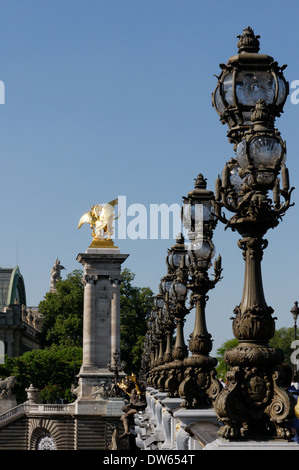 Details der Pont Alexandre III in Paris, Frankreich Stockfoto