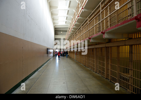 in Alcatraz Gefängnis maximale Sicherheit Gefängnis Justizvollzugsanstalt Metall Eisen Bars Tourismus San Francisco Inselinneren Stockfoto