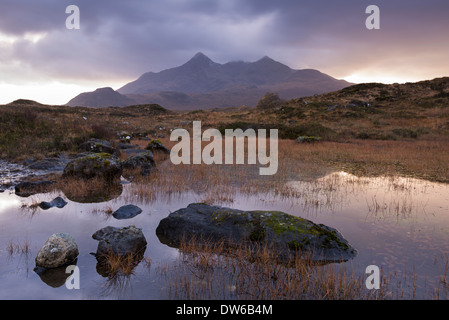 Die Cuillin Berge von Glen Sligachan, Isle Of Skye, Schottland. Winter (November) 2013. Stockfoto