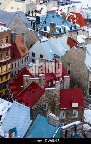 Überblick über Dach Farben in der Altstadt von Quebec City Stockfoto